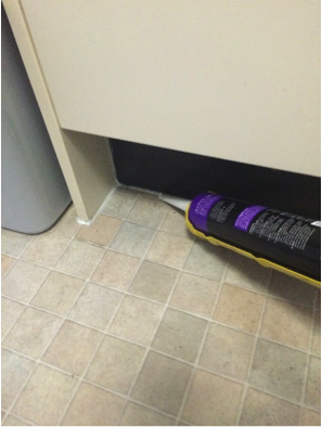 Caulking kitchen Cupboards