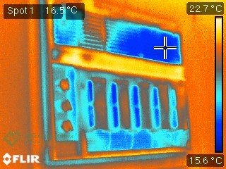 Box Air conditioner Air leakage