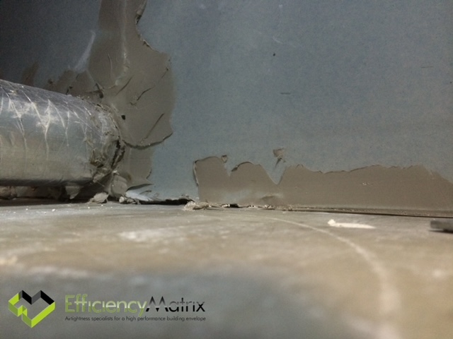 uncaulked plaster to lagging